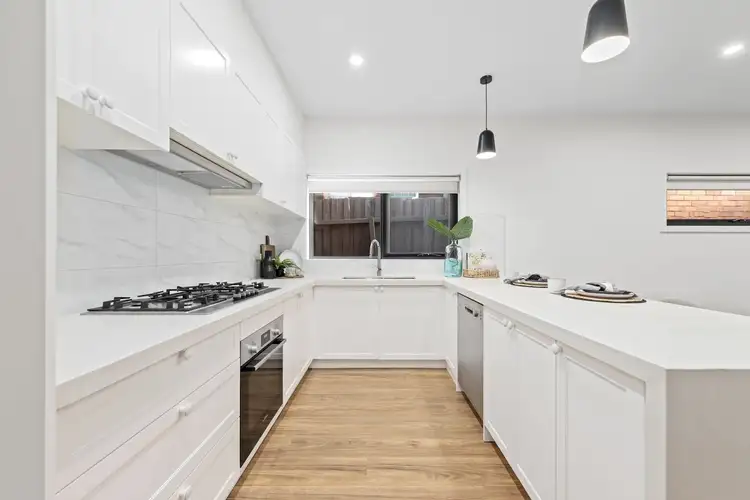 Sixth view of Homely townhouse listing, 2/11 Victoria Street, Ringwood East VIC 3135