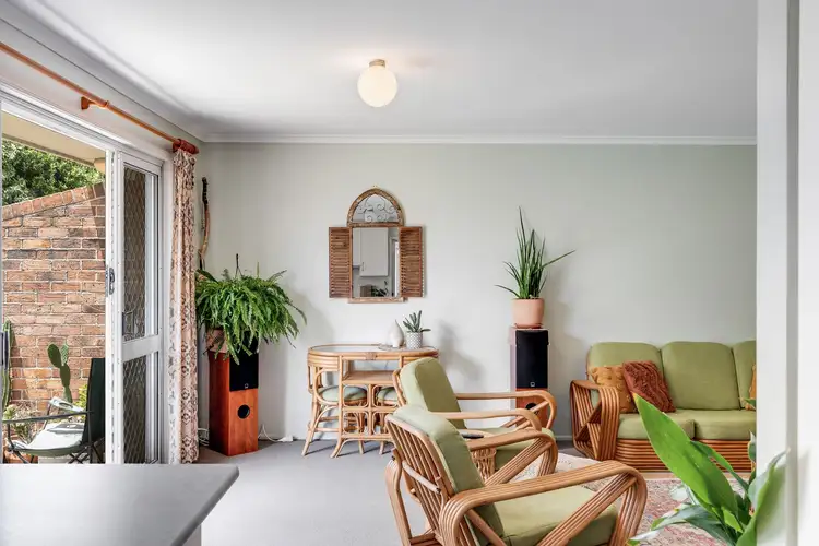 Fifth view of Homely unit listing, 2/15 Kratzmann Court, Kearneys Spring QLD 4350