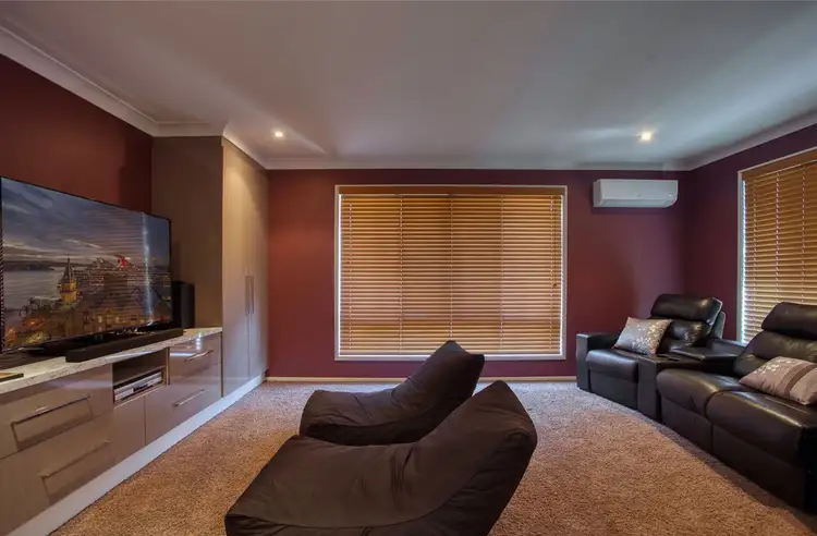 Fifth view of Homely house listing, 27 Schaefer Court, Westbrook QLD 4350