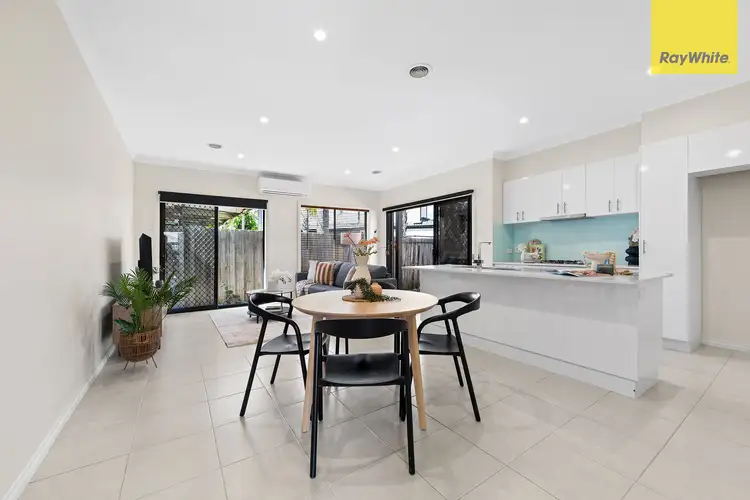 Second view of Homely house listing, 2/18 Honey Grove, St Albans VIC 3021