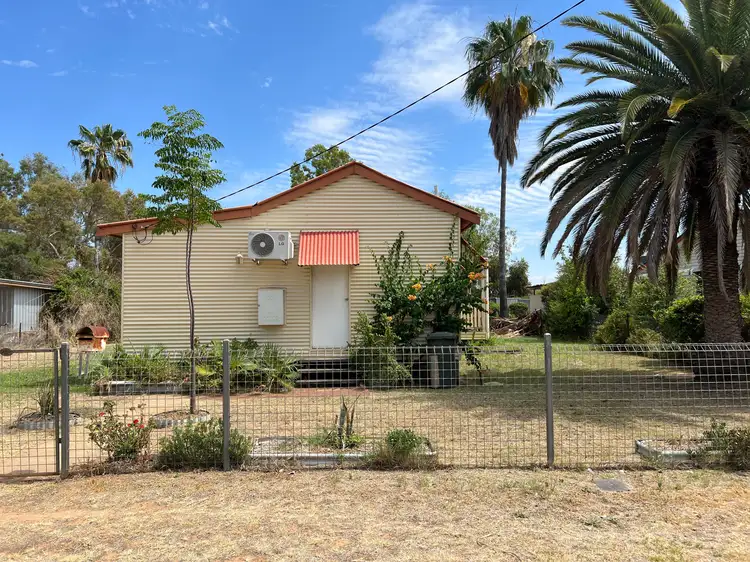 243 Alfred Street, Charleville QLD 4470
