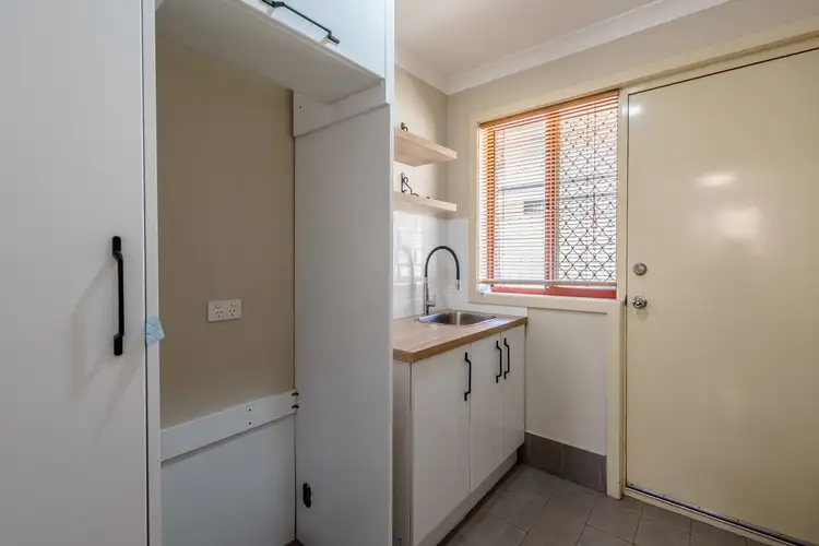 Sixth view of Homely unit listing, 2/458 Chapman Road, Bluff Point WA 6530