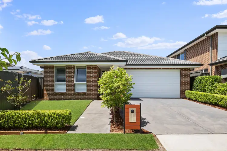 18 Radar Street, Jordan Springs NSW 2747