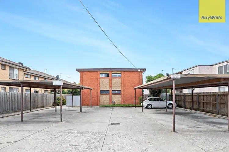 Second view of Homely house listing, 7/17 St Albans Road, St Albans VIC 3021