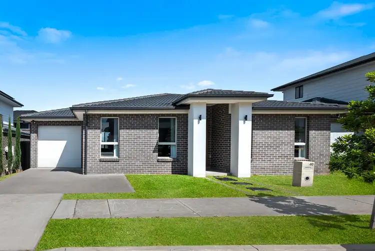 40 Pear Street, Austral NSW 2179
