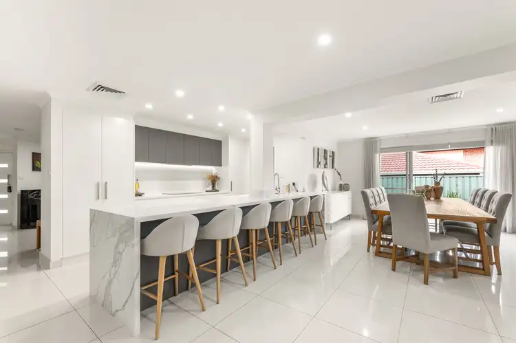 37 Stringybark Place, Alfords Point NSW 2234