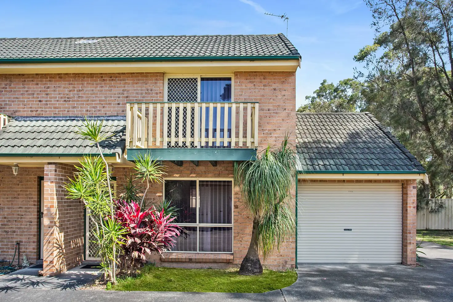 Main view of Homely townhouse listing, 4/34-36 Bateman Avenue, Albion Park Rail NSW 2527