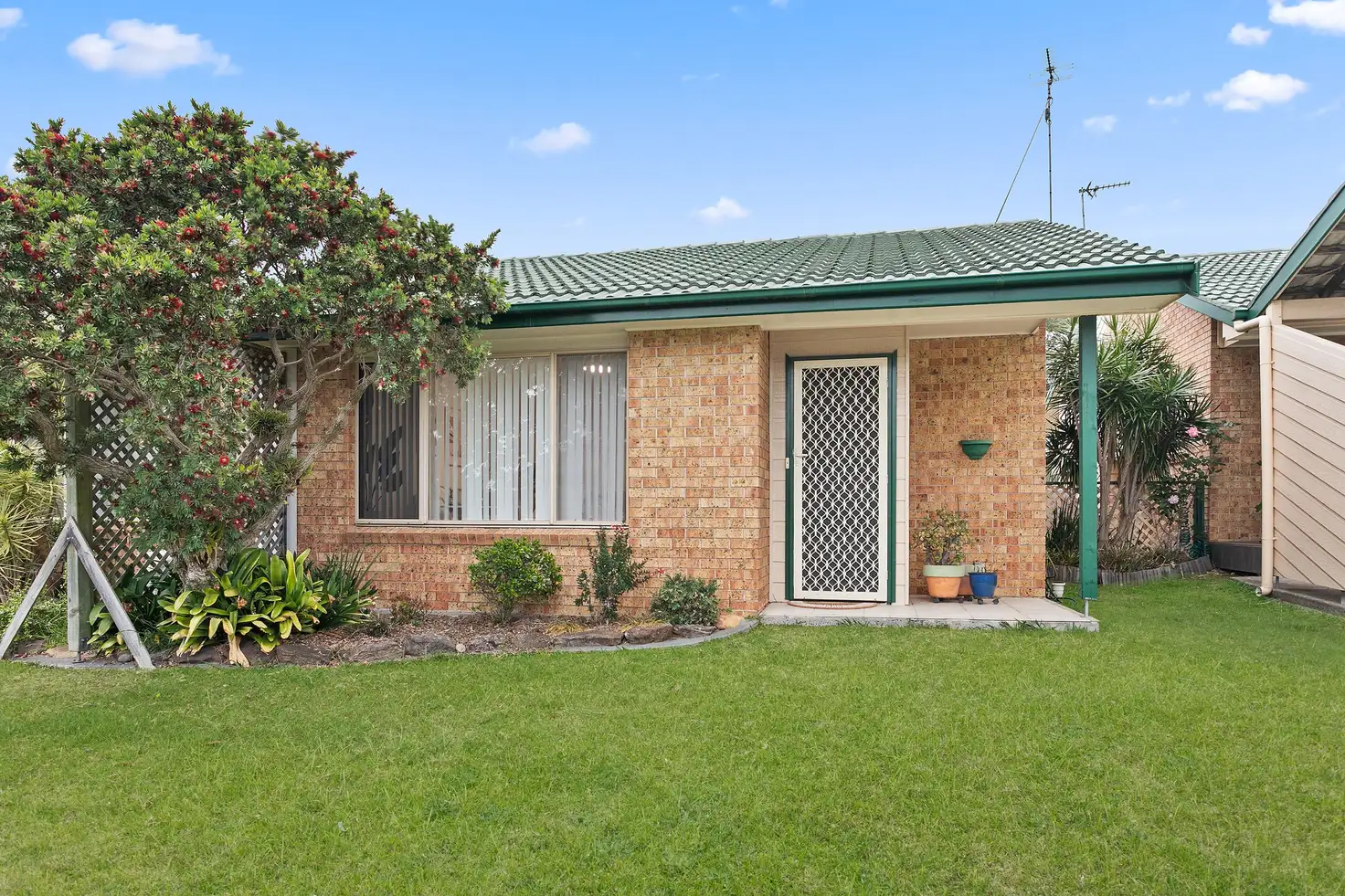 Main view of Homely villa listing, 9/12 Bellbird Close, Barrack Heights NSW 2528