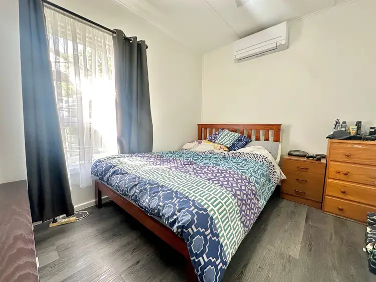 Fifth view of Homely house listing, 8 Baker Street, Bordertown SA 5268