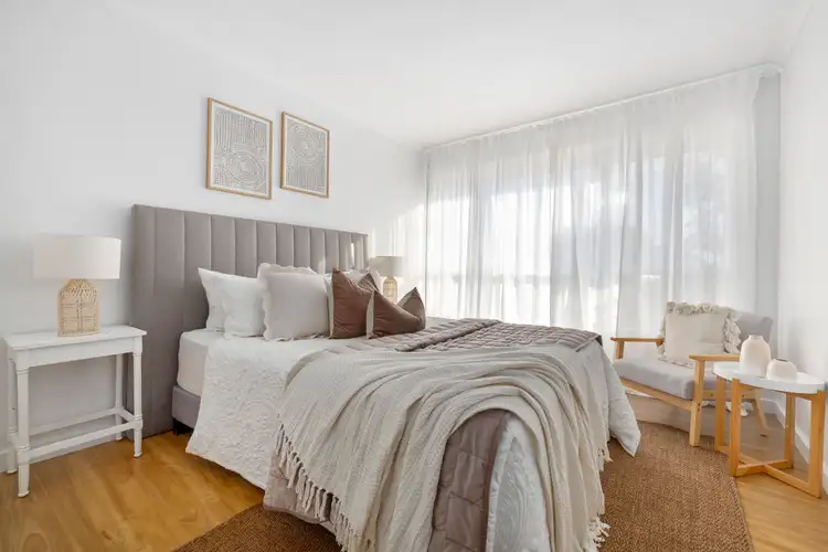 Sixth view of Homely house listing, 4 Dundee Court, Frankston North VIC 3200