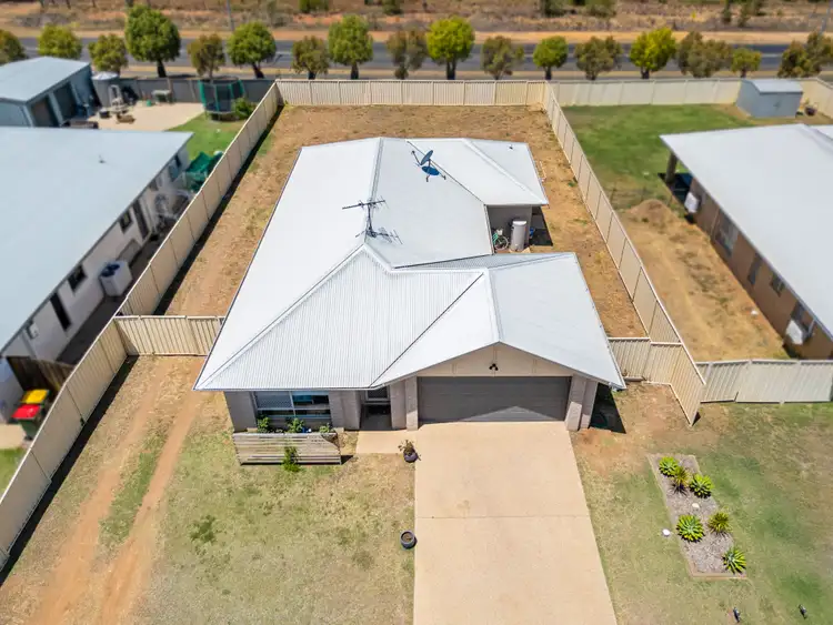 Second view of Homely house listing, 7 Lakeside Drive, Emerald QLD 4720