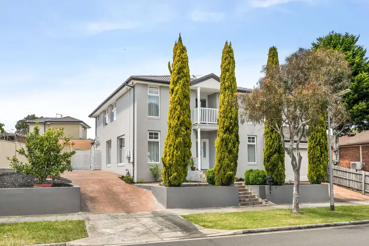 22 Bicentennial Crescent, Meadow Heights VIC 3048