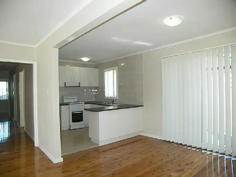 Main view of Homely house listing, 1/30 King Street, Lake Illawarra NSW 2528