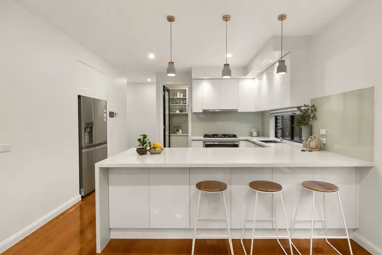 Fifth view of Homely house listing, 20 Emblem Way, Craigieburn VIC 3064