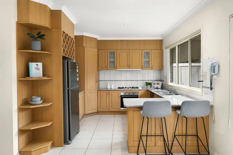 Fourth view of Homely house listing, 2/32 Fleetwood Drive, Greenvale VIC 3059
