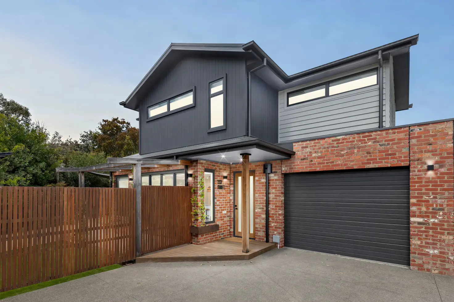 Main view of Homely townhouse listing, 2/13 Swift Street, Frankston VIC 3199