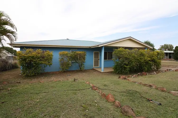 69 Racecourse Road, Richmond Hill QLD 4820