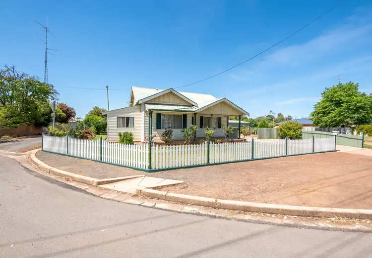 1 Camp Street, West Wyalong NSW 2671