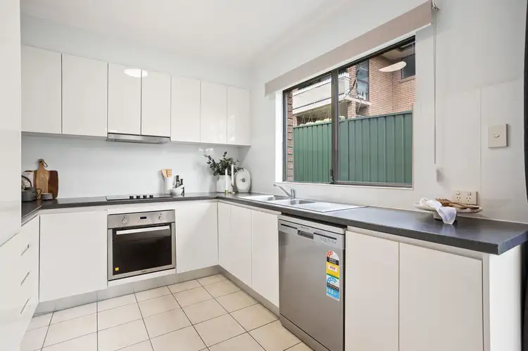 Fifth view of Homely unit listing, 2/7 Mercury Street, Wollongong NSW 2500