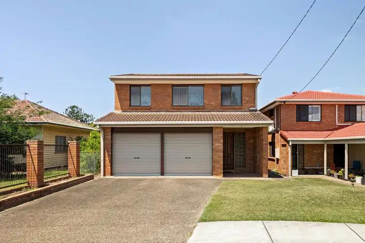 58 Disraeli Street, Indooroopilly QLD 4068