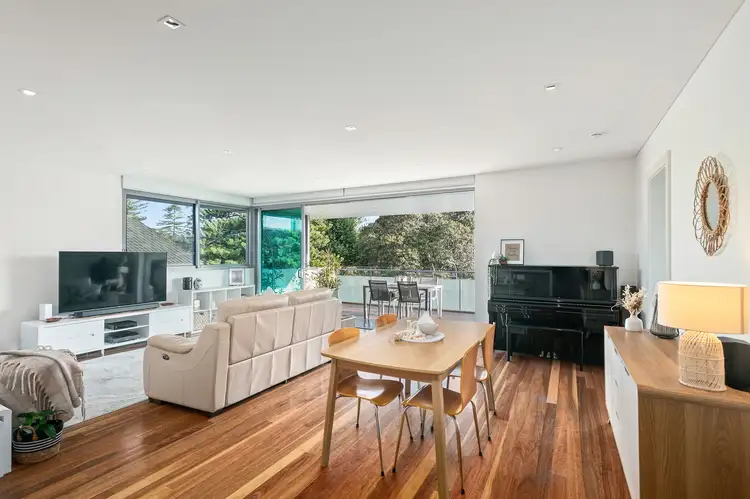 Third view of Homely apartment listing, 203/172-174 Russell Avenue, Dolls Point NSW 2219