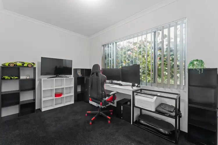 Sixth view of Homely house listing, 10 Glanford Turn, Baldivis WA 6171