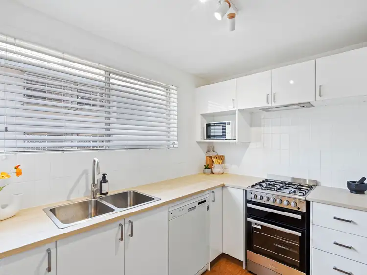 Sixth view of Homely unit listing, 2/23 Woodville Place, Annerley QLD 4103