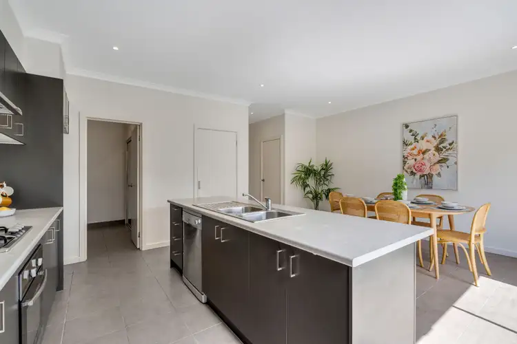 Seventh view of Homely townhouse listing, 29 Kirkstead Grove, Craigieburn VIC 3064