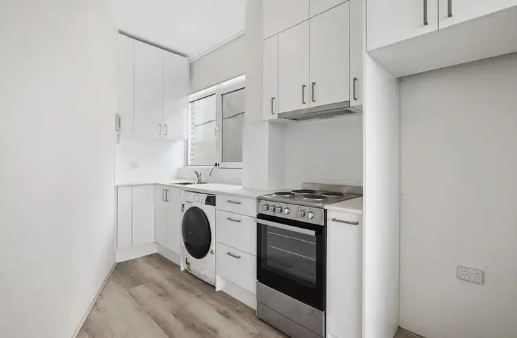 Third view of Homely studio listing, 5/11A Wylde Street - Access via 1 Oak Lane -, Potts Point NSW 2011
