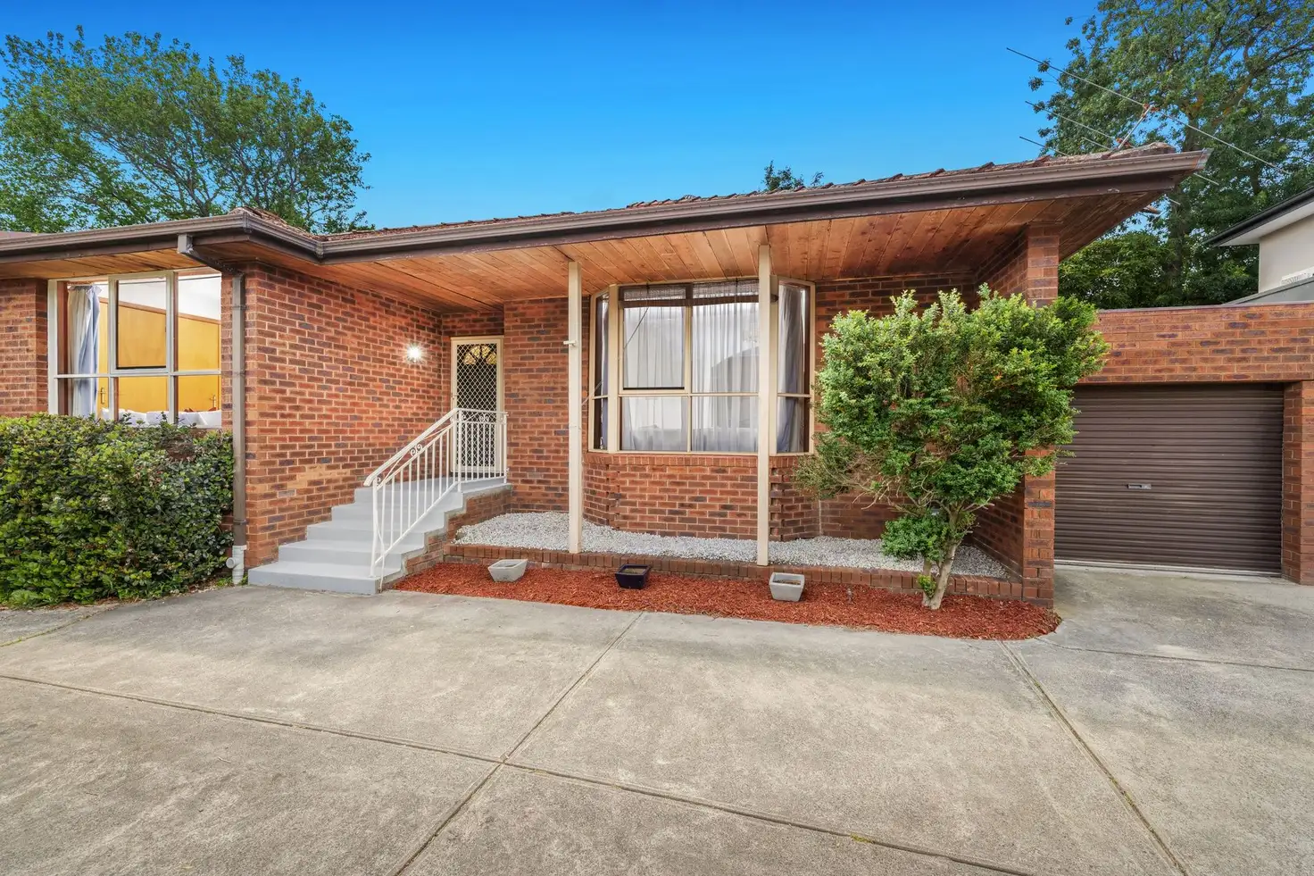 Main view of Homely unit listing, 2/34 Railway Parade, Murrumbeena VIC 3163