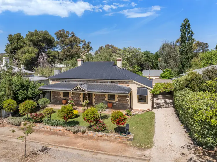 20 Upper Thames Street, Burra SA 5417