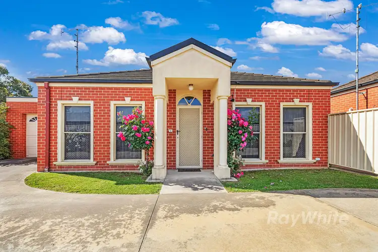 Main view of Homely townhouse listing, 2/23 Hare Street, Echuca VIC 3564