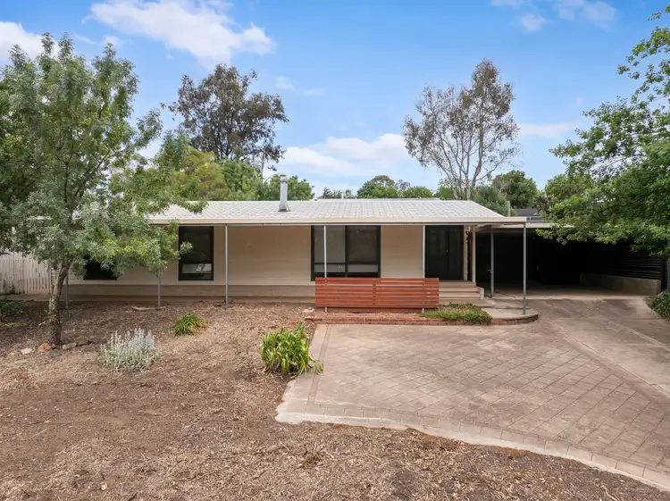 10 Powell Street, Clare SA 5453