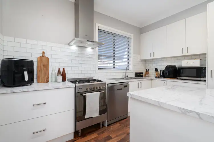 Fourth view of Homely house listing, 9 Swan Street, Wodonga VIC 3690