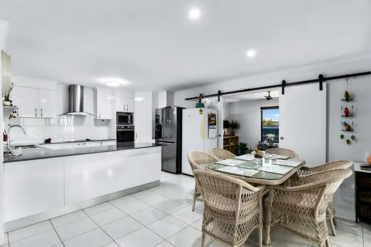 Fifth view of Homely house listing, 2 Robin Road, Kawungan QLD 4655