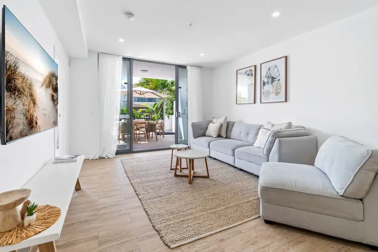 5304 Harbourview Drive, Hope Island QLD 4212