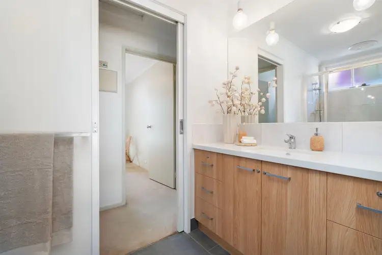 Sixth view of Homely townhouse listing, 7/746 Wood Street, Albury NSW 2640