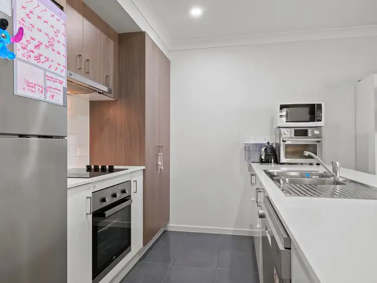 Fourth view of Homely townhouse listing, 5/204 Wadeville Street, Pallara QLD 4110
