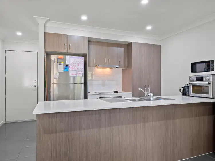 Fifth view of Homely townhouse listing, 5/204 Wadeville Street, Pallara QLD 4110