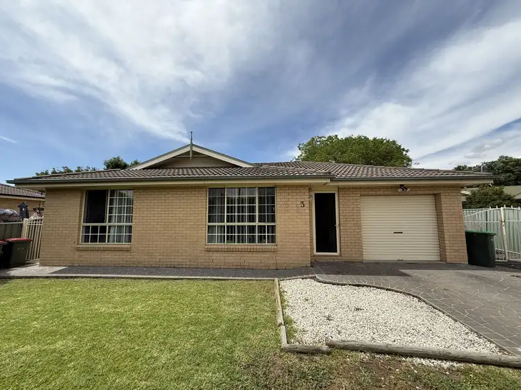 3 Rosewood Close, Moree NSW 2400