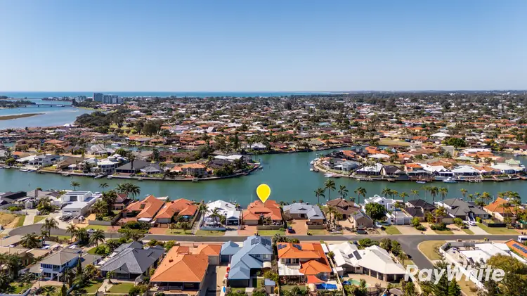 24 Warren Place, Dudley Park WA 6210