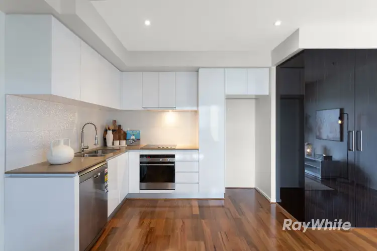Sixth view of Homely apartment listing, 102/29-31 Swindon Road, Hughesdale VIC 3166
