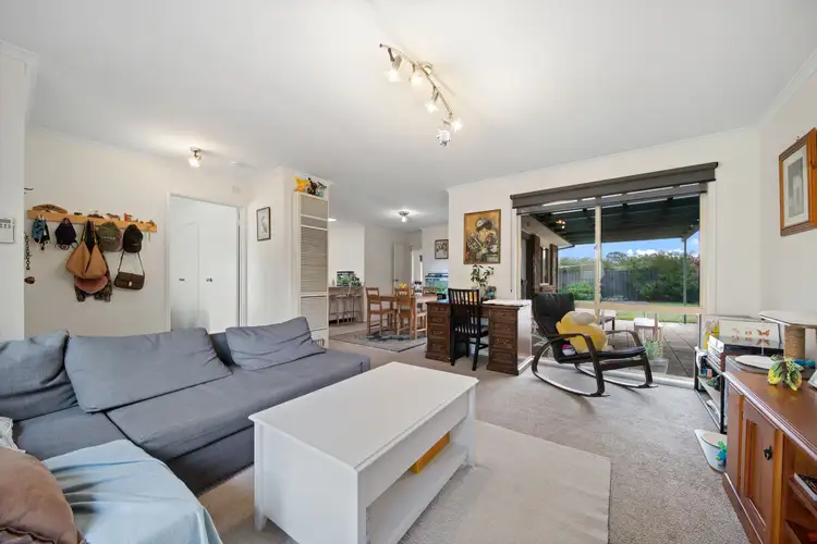 Second view of Homely house listing, 4 Samuels Crescent, Ngunnawal ACT 2913