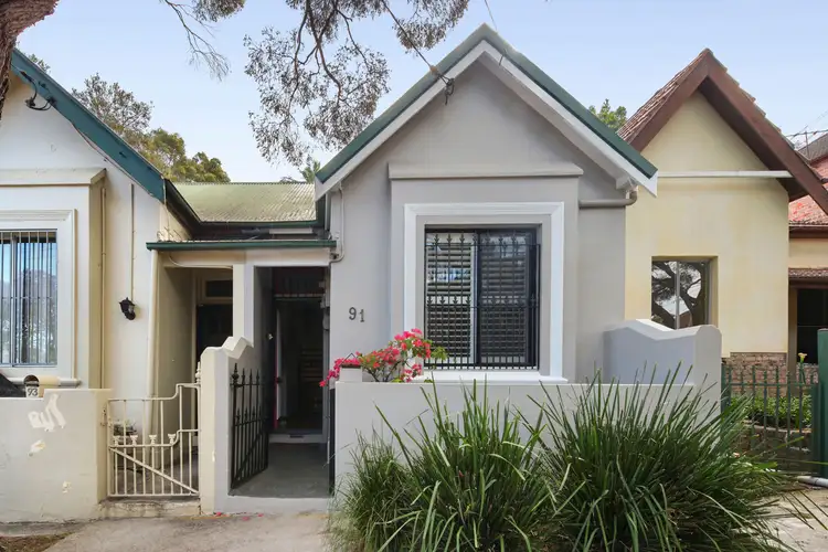 91 Simmons Street, Enmore NSW 2042