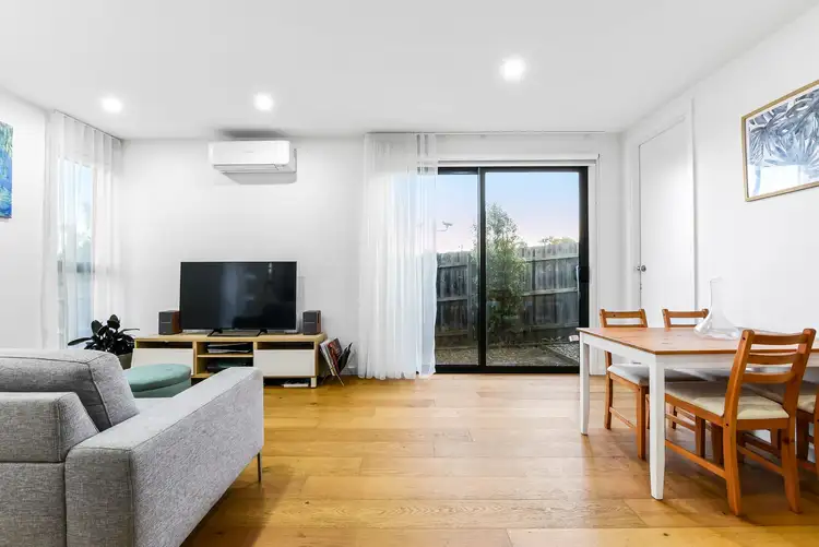 Fifth view of Homely townhouse listing, 6/6 Heatherdale Road, Mitcham VIC 3132