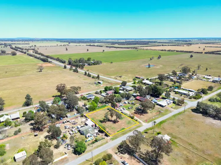 46-48 Devlin Street, Matong NSW 2652