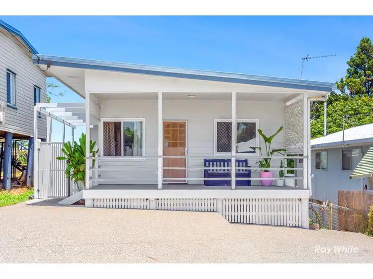 24 Matthew Flinders Drive, Cooee Bay QLD 4703