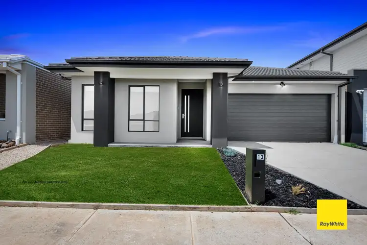 13 Genovesa Drive, Truganina VIC 3029