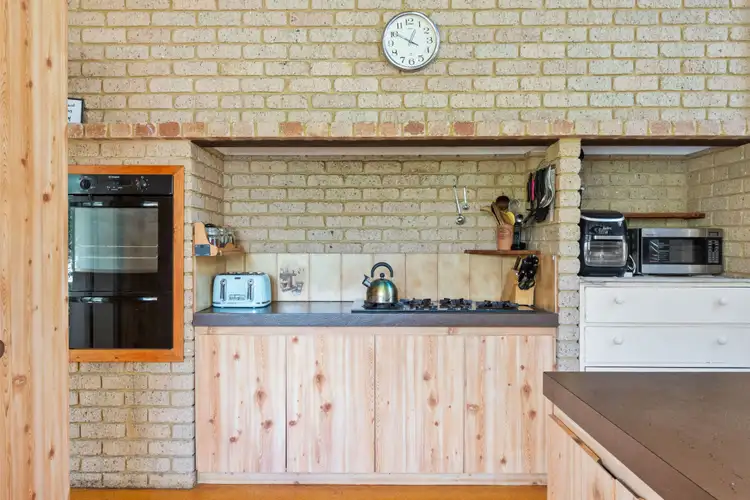 Fifth view of Homely house listing, 10 Greenhill Court, Kallaroo WA 6025