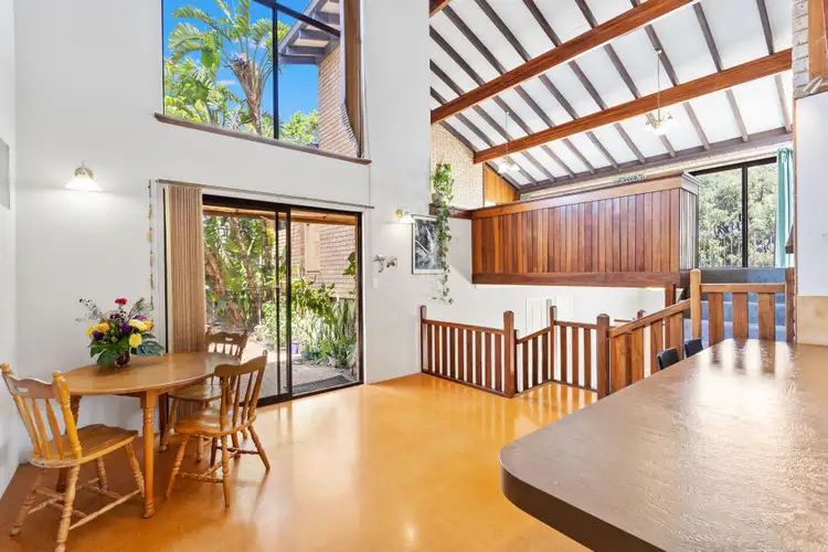 Seventh view of Homely house listing, 10 Greenhill Court, Kallaroo WA 6025